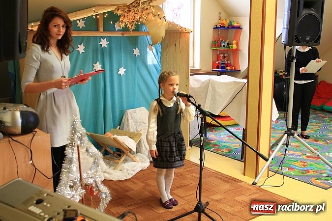 Zdjęcie w galerii na portalu naszraciborz.pl: Przedszkolaki kolędowały w Wojnowicach wiadomości z regionu