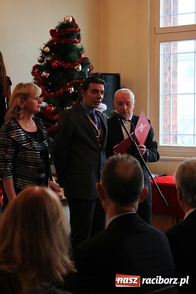 Zdjęcie w galerii na portalu naszraciborz.pl: Noworoczne spotkanie nauczycieli w G5 wiadomości z regionu
