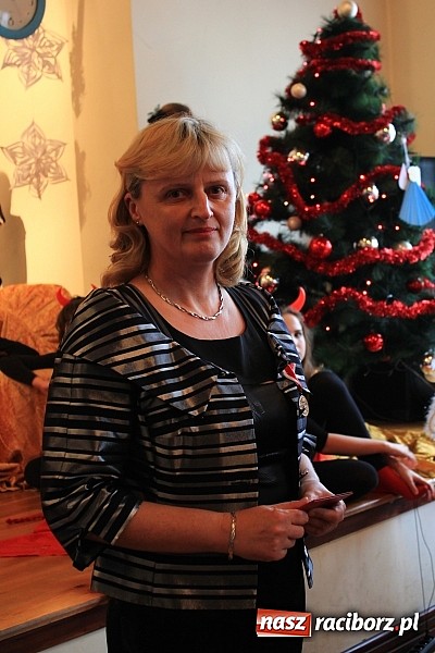 Zdjęcie w galerii na portalu naszraciborz.pl: Noworoczne spotkanie nauczycieli w G5 wiadomości z regionu