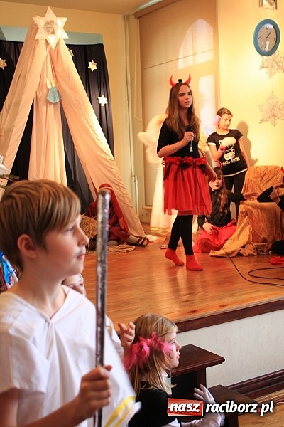 Zdjęcie w galerii na portalu naszraciborz.pl: Noworoczne spotkanie nauczycieli w G5 wiadomości z regionu