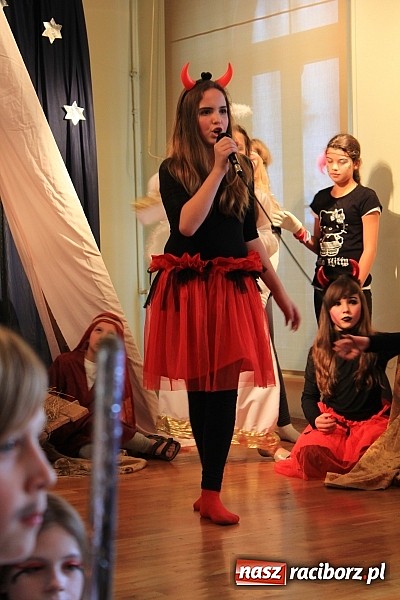 Zdjęcie w galerii na portalu naszraciborz.pl: Noworoczne spotkanie nauczycieli w G5 wiadomości z regionu