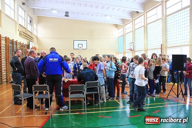 Zdjęcie w galerii na portalu naszraciborz.pl: Damian Janikowski spotkał się z uczniami SP 15. Obiecał, że powalczy o olimpijskie złoto wiadomości z regionu