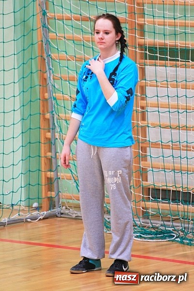Zdjęcie w galerii na portalu naszraciborz.pl: Dziewczyny z I LO najlepsze w piłce ręcznej! wiadomości z regionu