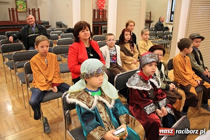 Zdjęcie w galerii na portalu naszraciborz.pl: Bożonarodzeniowy nastrój w Tworkowie wiadomości z regionu