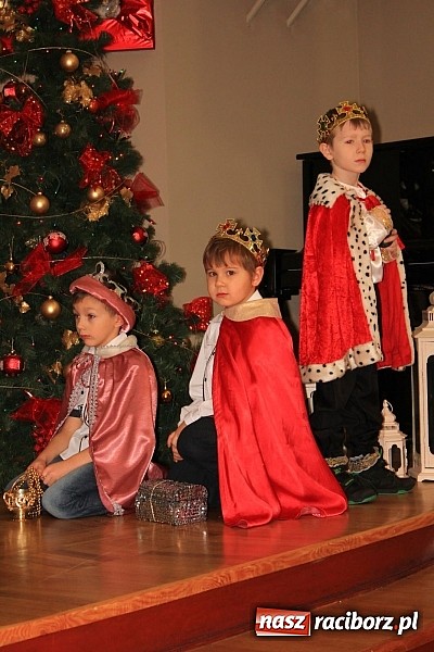 Zdjęcie w galerii na portalu naszraciborz.pl: Bożonarodzeniowy nastrój w Tworkowie wiadomości z regionu