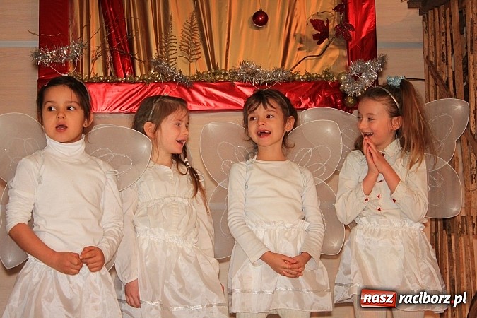 Zdjęcie w galerii na portalu naszraciborz.pl: Bożonarodzeniowy nastrój w Tworkowie wiadomości z regionu