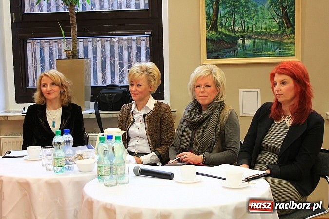 Zdjęcie w galerii na portalu naszraciborz.pl: Bożonarodzeniowy nastrój w Tworkowie wiadomości z regionu