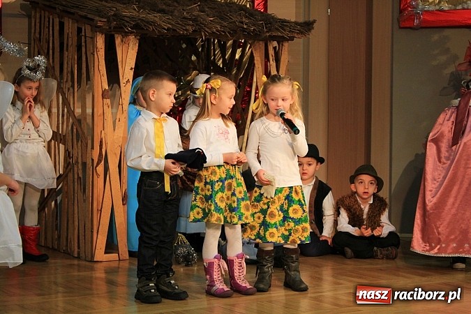 Zdjęcie w galerii na portalu naszraciborz.pl: Bożonarodzeniowy nastrój w Tworkowie wiadomości z regionu