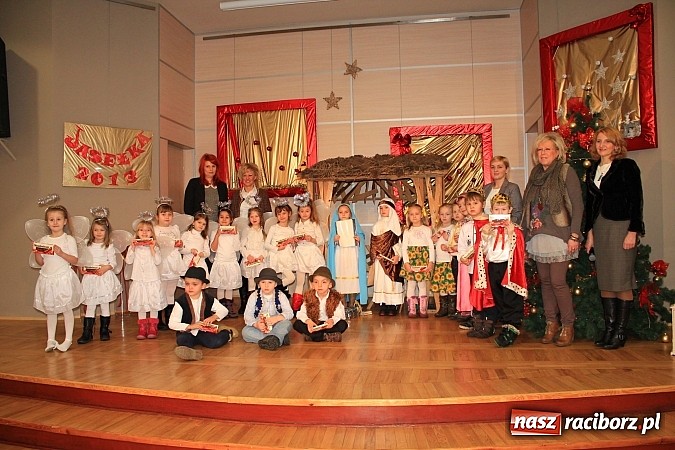 Zdjęcie w galerii na portalu naszraciborz.pl: Bożonarodzeniowy nastrój w Tworkowie wiadomości z regionu