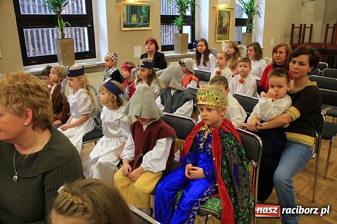 Zdjęcie w galerii na portalu naszraciborz.pl: Bożonarodzeniowy nastrój w Tworkowie wiadomości z regionu