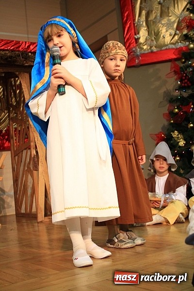 Zdjęcie w galerii na portalu naszraciborz.pl: Bożonarodzeniowy nastrój w Tworkowie wiadomości z regionu