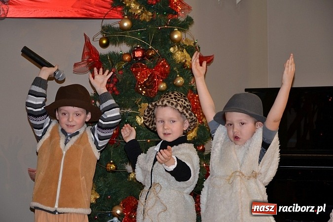 Zdjęcie w galerii na portalu naszraciborz.pl: Bożonarodzeniowy nastrój w Tworkowie wiadomości z regionu