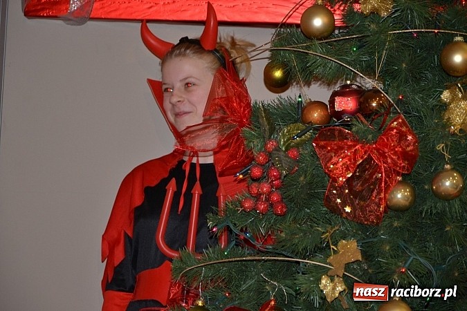 Zdjęcie w galerii na portalu naszraciborz.pl: Bożonarodzeniowy nastrój w Tworkowie wiadomości z regionu