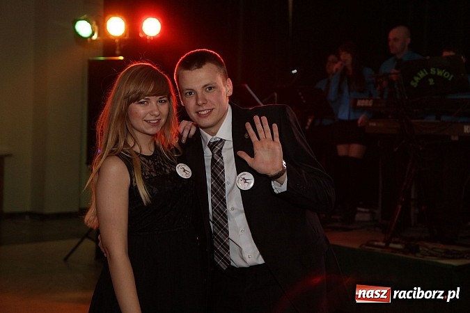 Zdjęcie w galerii na portalu naszraciborz.pl: 100 dni do matury, czyli studniówka raciborskiego Mechanika w Amadeusie wiadomości z regionu