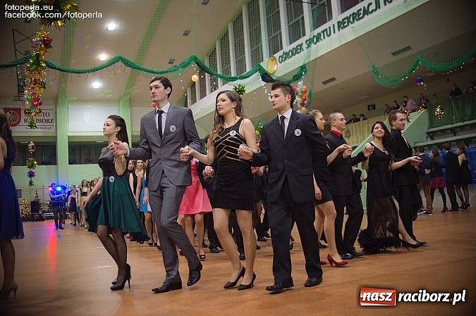 Zdjęcie w galerii na portalu naszraciborz.pl: Bal maturalny II LO im. Adama Mickiewicza wiadomości z regionu