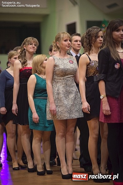 Zdjęcie w galerii na portalu naszraciborz.pl: Bal maturalny II LO im. Adama Mickiewicza wiadomości z regionu