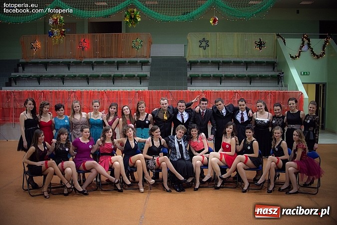 Zdjęcie w galerii na portalu naszraciborz.pl: Bal maturalny II LO im. Adama Mickiewicza wiadomości z regionu