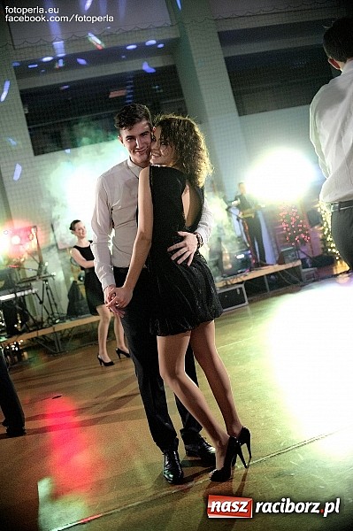 Zdjęcie w galerii na portalu naszraciborz.pl: Bal maturalny II LO im. Adama Mickiewicza wiadomości z regionu