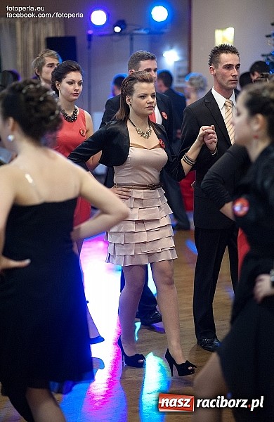 Zdjęcie w galerii na portalu naszraciborz.pl: Studniówka Zespołu Szkół Zawodowych w Raciborzu w tworkowskim Bravo wiadomości z regionu