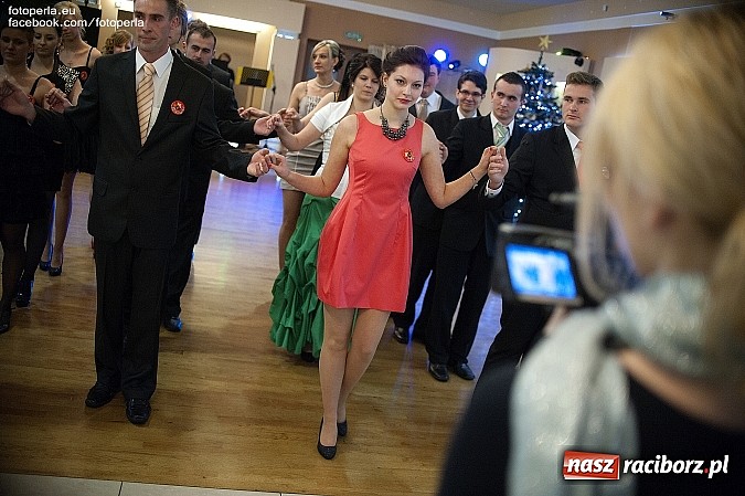 Zdjęcie w galerii na portalu naszraciborz.pl: Studniówka Zespołu Szkół Zawodowych w Raciborzu w tworkowskim Bravo wiadomości z regionu