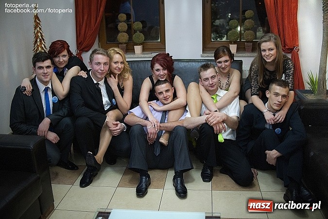 Zdjęcie w galerii na portalu naszraciborz.pl: Studniówka Zespołu Szkół Zawodowych w Raciborzu w tworkowskim Bravo wiadomości z regionu