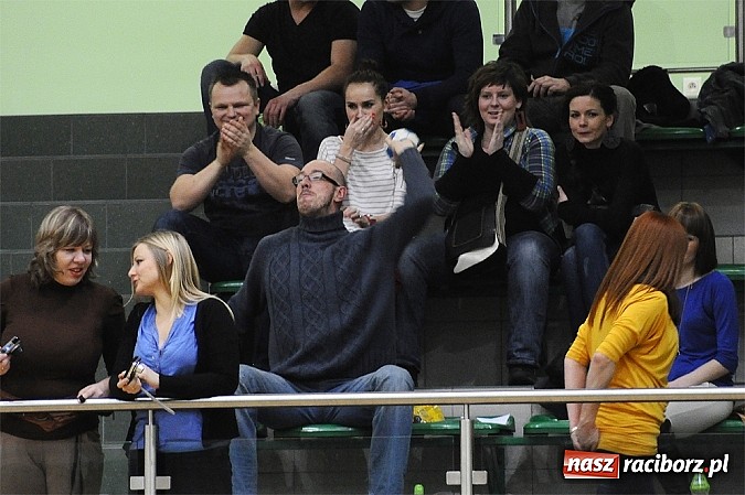 Zdjęcie w galerii na portalu naszraciborz.pl: HLPN: Emocje do ostatnich sekund wiadomości z regionu