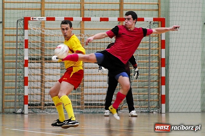 Zdjęcie w galerii na portalu naszraciborz.pl: HLPN: Emocje do ostatnich sekund wiadomości z regionu