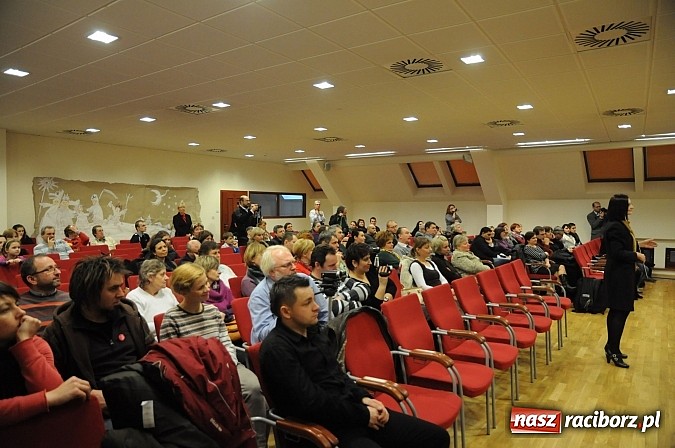 Zdjęcie w galerii na portalu naszraciborz.pl: Radosne koncertowanie na raciborskim zamku wiadomości z regionu