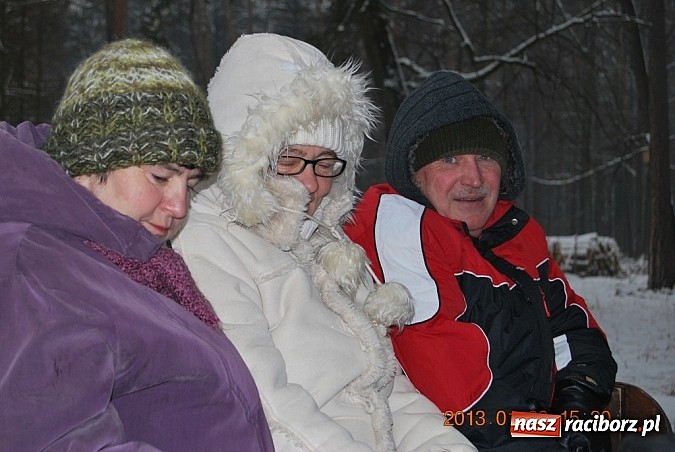 Zdjęcie w galerii na portalu naszraciborz.pl: Kulig na trzy traktory i cztery fajerki  wiadomości z regionu