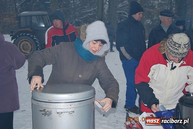 Zdjęcie w galerii na portalu naszraciborz.pl: Kulig na trzy traktory i cztery fajerki  wiadomości z regionu