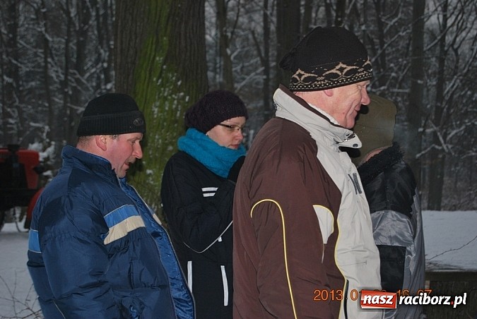 Zdjęcie w galerii na portalu naszraciborz.pl: Kulig na trzy traktory i cztery fajerki  wiadomości z regionu