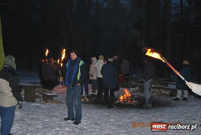 Zdjęcie w galerii na portalu naszraciborz.pl: Kulig na trzy traktory i cztery fajerki  wiadomości z regionu