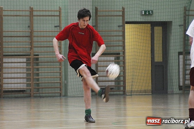 Zdjęcie w galerii na portalu naszraciborz.pl: HLPN: Canarinhos prowadzą w grupie mistrzowskiej wiadomości z regionu