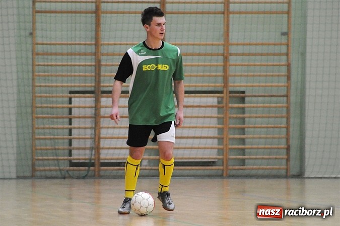 Zdjęcie w galerii na portalu naszraciborz.pl: HLPN: Canarinhos prowadzą w grupie mistrzowskiej wiadomości z regionu