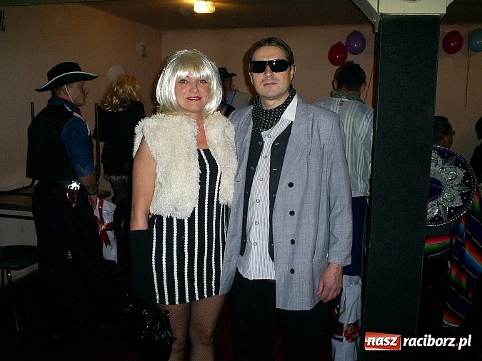 Zdjęcie w galerii na portalu naszraciborz.pl: Plejada przebierańców na balu UKS Krzanowice wiadomości z regionu