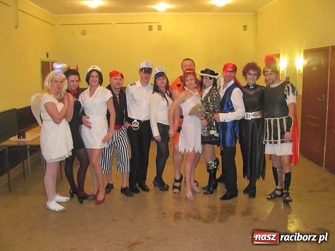 Zdjęcie w galerii na portalu naszraciborz.pl: Plejada przebierańców na balu UKS Krzanowice wiadomości z regionu