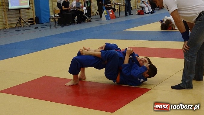 Zdjęcie w galerii na portalu naszraciborz.pl: Piętnaście medali dla najmłodszych Łamatorów wiadomości z regionu