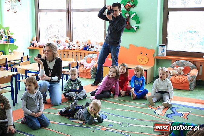 Zdjęcie w galerii na portalu naszraciborz.pl: Jak dokarmiać ptaki zimą? wiadomości z regionu