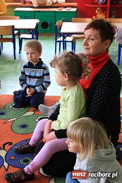 Zdjęcie w galerii na portalu naszraciborz.pl: Jak dokarmiać ptaki zimą? wiadomości z regionu