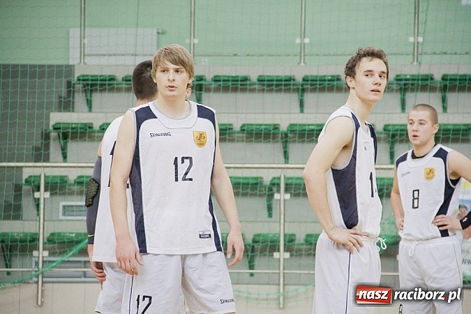 Zdjęcie w galerii na portalu naszraciborz.pl: Ruszyła liga szkolna w koszykówce wiadomości z regionu