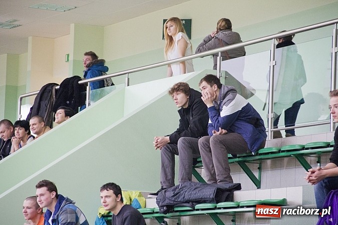 Zdjęcie w galerii na portalu naszraciborz.pl: Ruszyła liga szkolna w koszykówce wiadomości z regionu