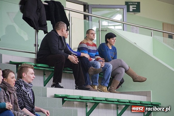 Zdjęcie w galerii na portalu naszraciborz.pl: Ruszyła liga szkolna w koszykówce wiadomości z regionu