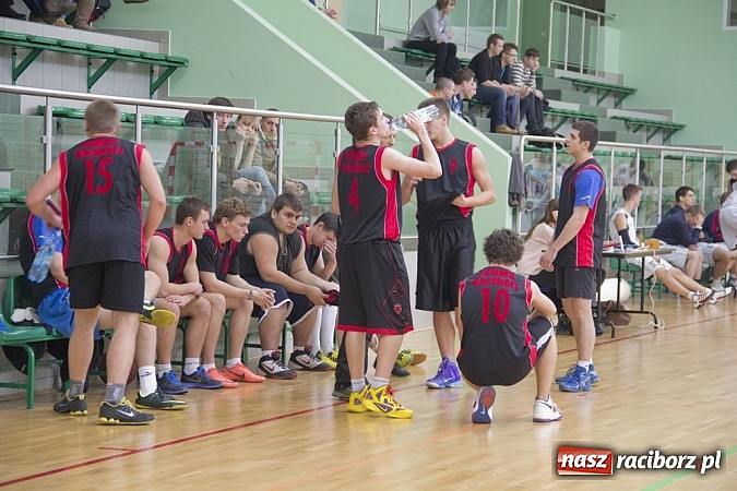 Zdjęcie w galerii na portalu naszraciborz.pl: Ruszyła liga szkolna w koszykówce wiadomości z regionu