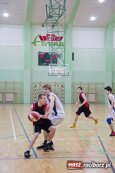 Zdjęcie w galerii na portalu naszraciborz.pl: Ruszyła liga szkolna w koszykówce wiadomości z regionu
