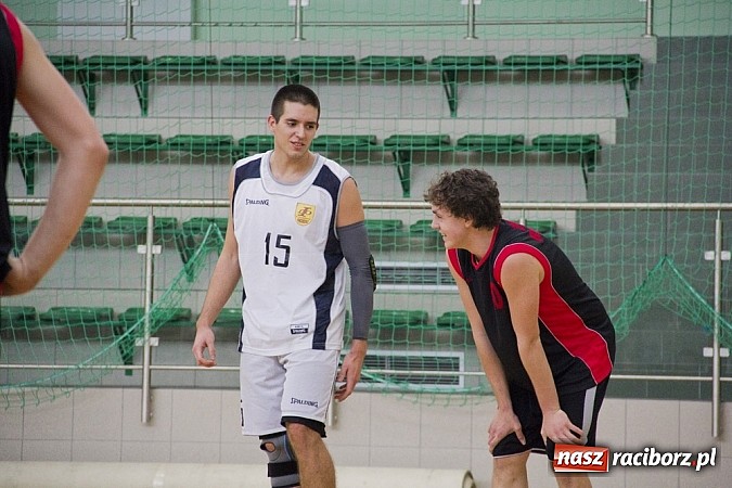 Zdjęcie w galerii na portalu naszraciborz.pl: Ruszyła liga szkolna w koszykówce wiadomości z regionu