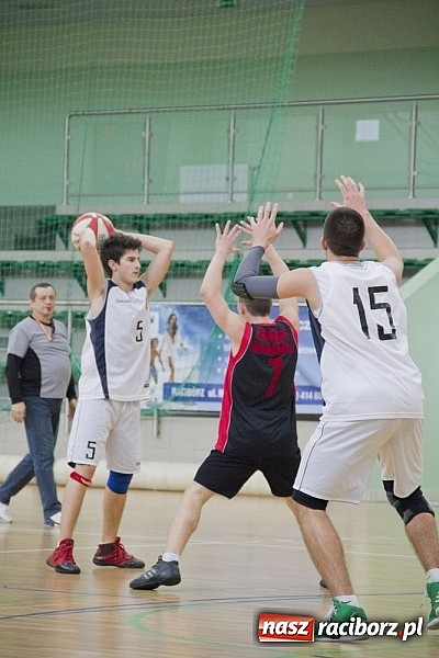 Zdjęcie w galerii na portalu naszraciborz.pl: Ruszyła liga szkolna w koszykówce wiadomości z regionu