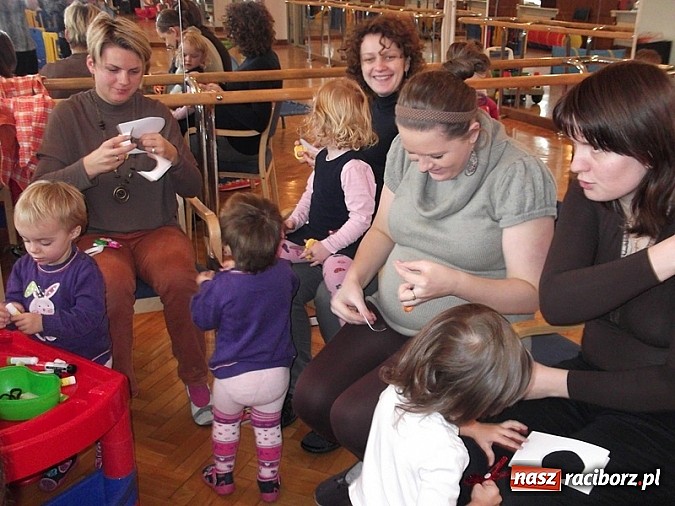 Zdjęcie w galerii na portalu naszraciborz.pl: Witaminowa zima z bańkami i bałwanem w Fiku-miku wiadomości z regionu