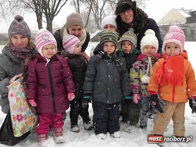 Zdjęcie w galerii na portalu naszraciborz.pl: Witaminowa zima z bańkami i bałwanem w Fiku-miku wiadomości z regionu