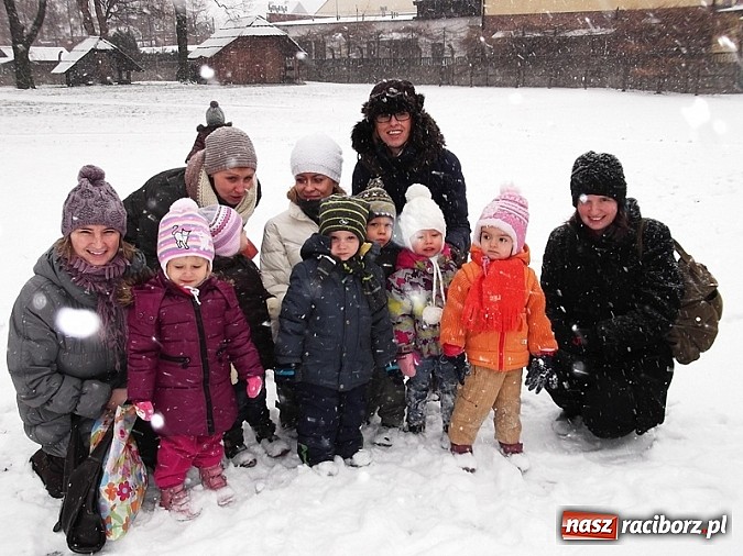 Zdjęcie w galerii na portalu naszraciborz.pl: Witaminowa zima z bańkami i bałwanem w Fiku-miku wiadomości z regionu