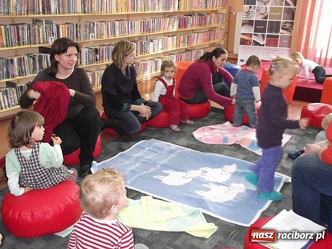 Zdjęcie w galerii na portalu naszraciborz.pl: Witaminowa zima z bańkami i bałwanem w Fiku-miku wiadomości z regionu